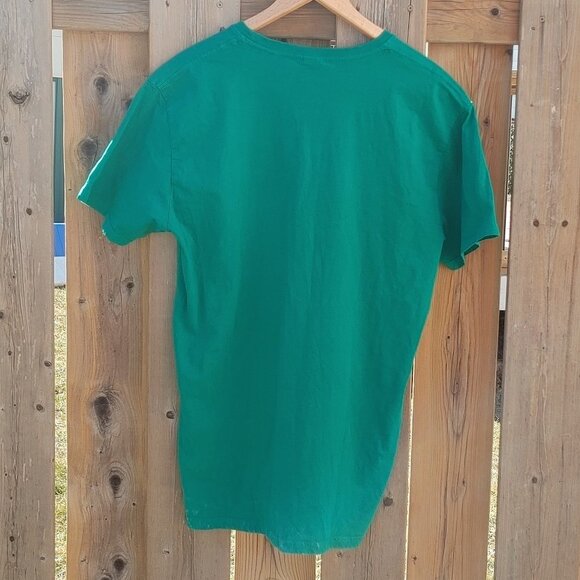 Miller Lite "Happy St Patty's Day" T-Shirt L Crew Leprechaun Shamrocks Beer - Picture 3 of 4